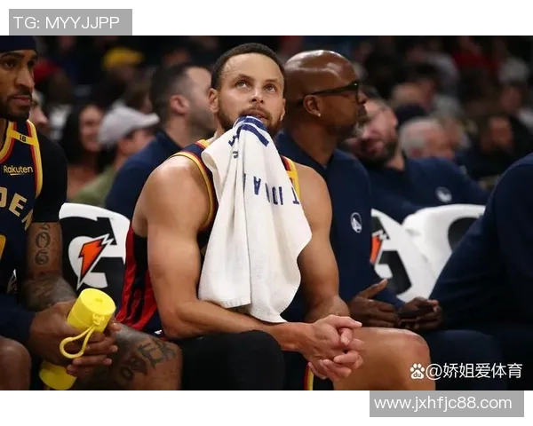 勇士对阵篮网库里精彩数据分析及比赛表现回顾 勇士对阵篮网库里精彩数据分析及比赛表现回顾